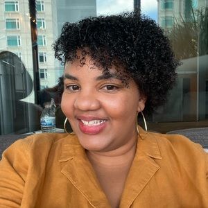 Meet your Posher, Alexandria